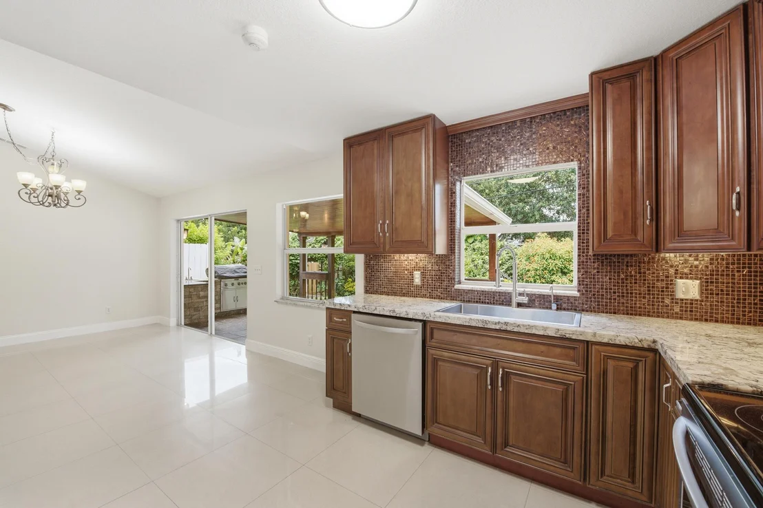 Photo of 3772 SE Upper Street