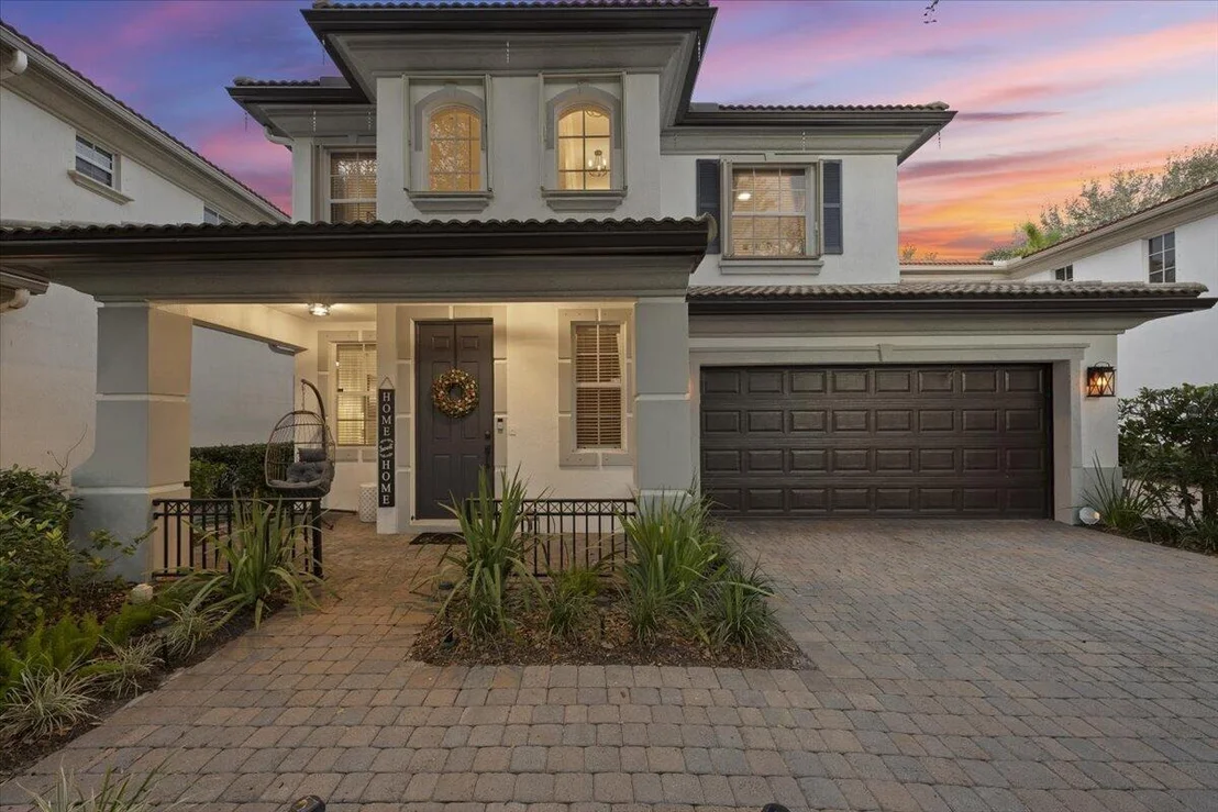 Photo of 627 Castle Drive