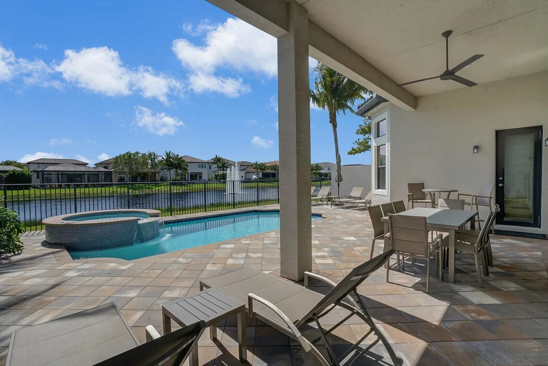 Photo of 9782 Bozzano Drive