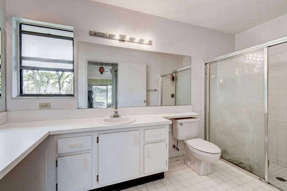 Photo of 5822 Sun Pointe Circle