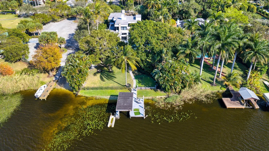 Photo of 1080 Lake Drive