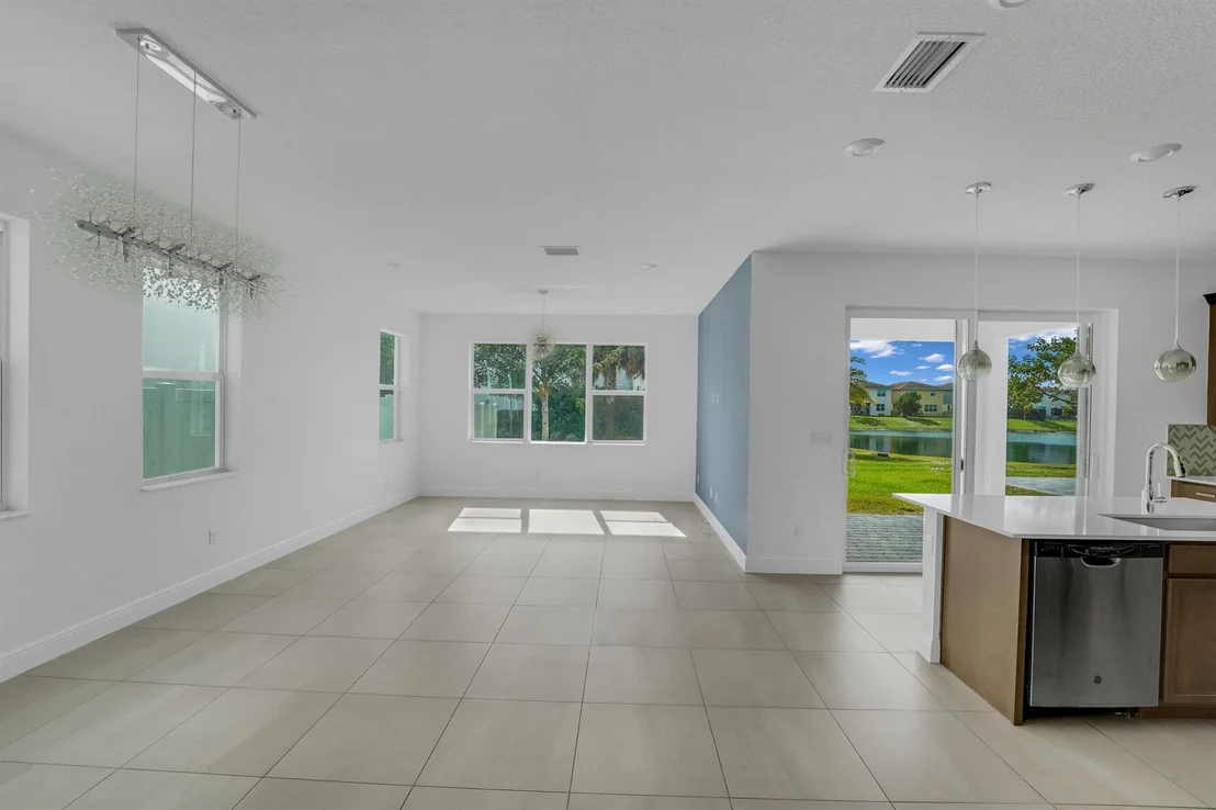 Photo of 1010 Azul Court