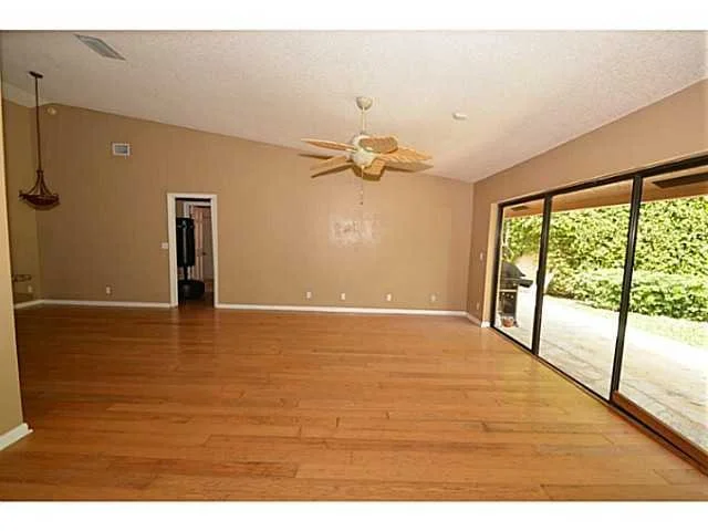 Photo of 17854 Foxborough Lane