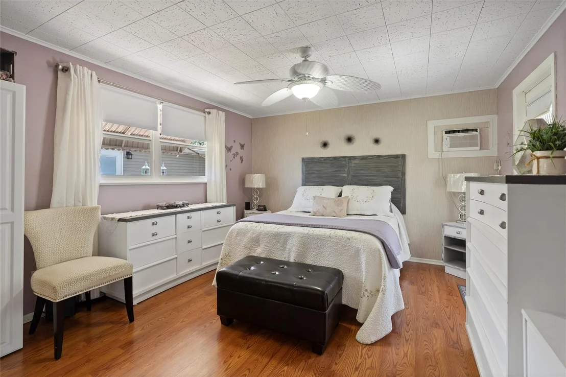 Photo of 14599 Sunset Drive