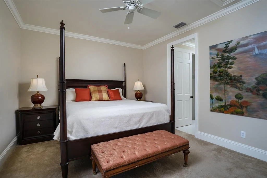 Photo of 547 White Pelican Circle