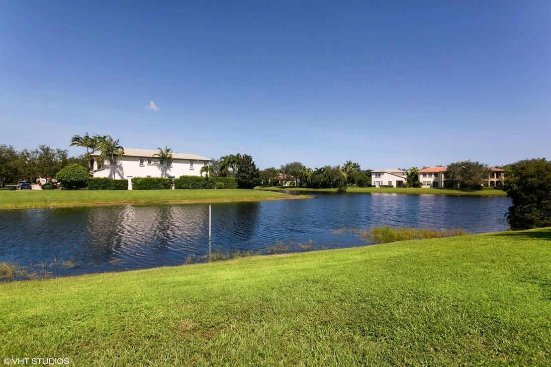 Photo of 657 Castle Drive