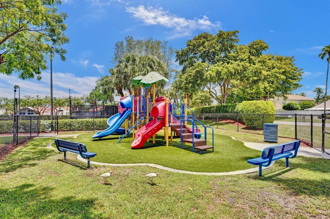 Photo of 5639 Bermuda Dunes Circle
