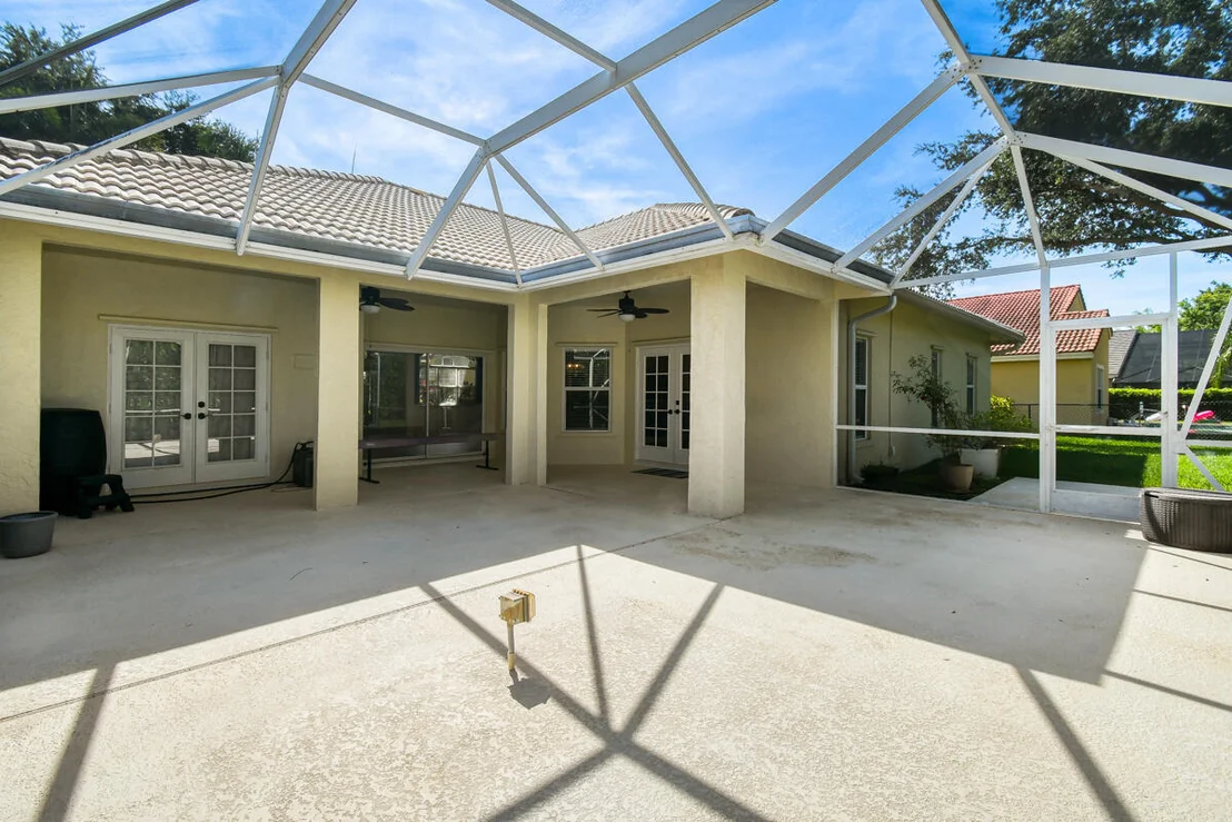 Photo of 1133 Egret Circle S
