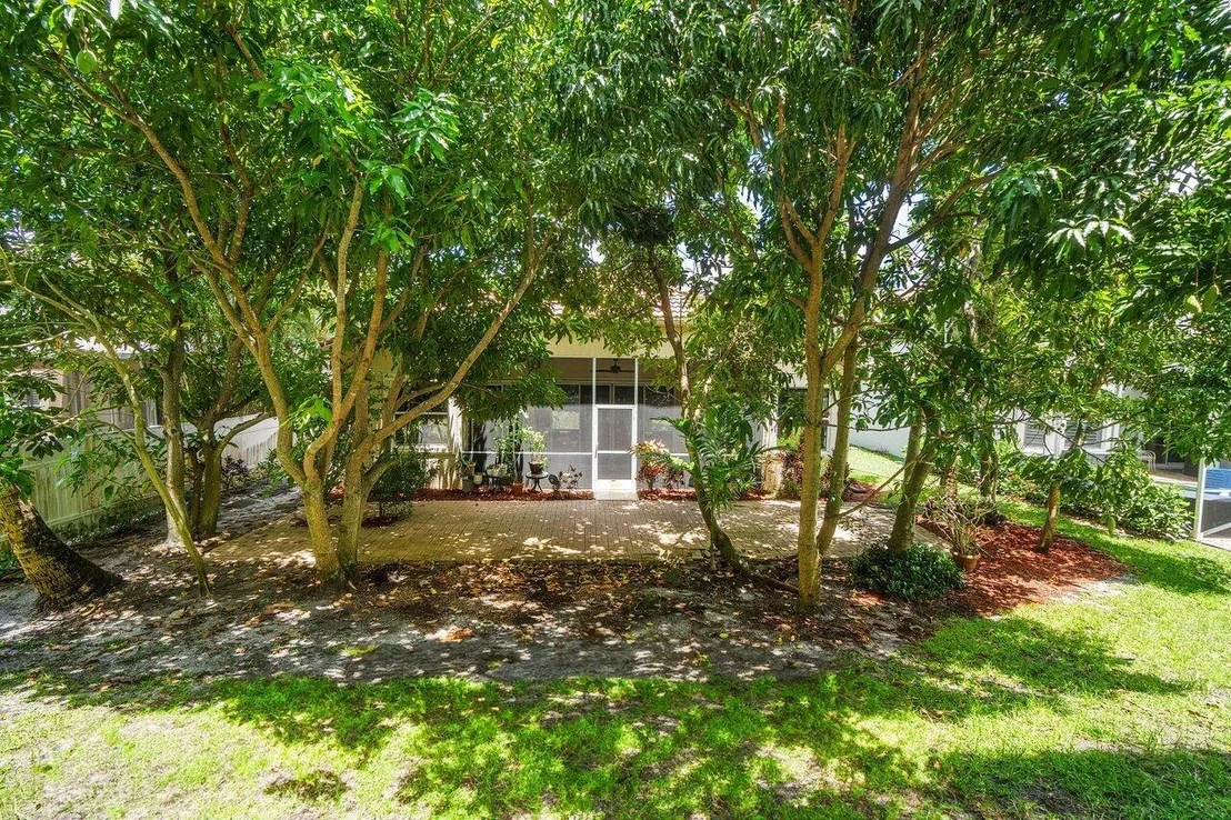 Photo of 9034 Alexandra Circle