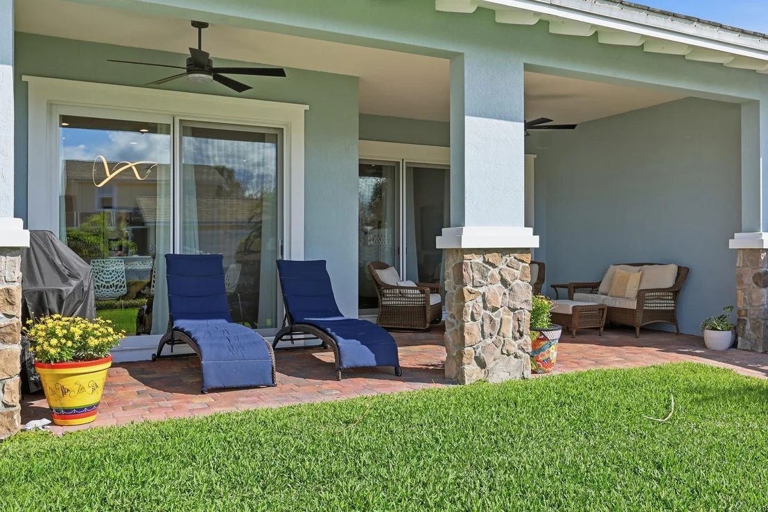 Photo of 1358 Community Drive