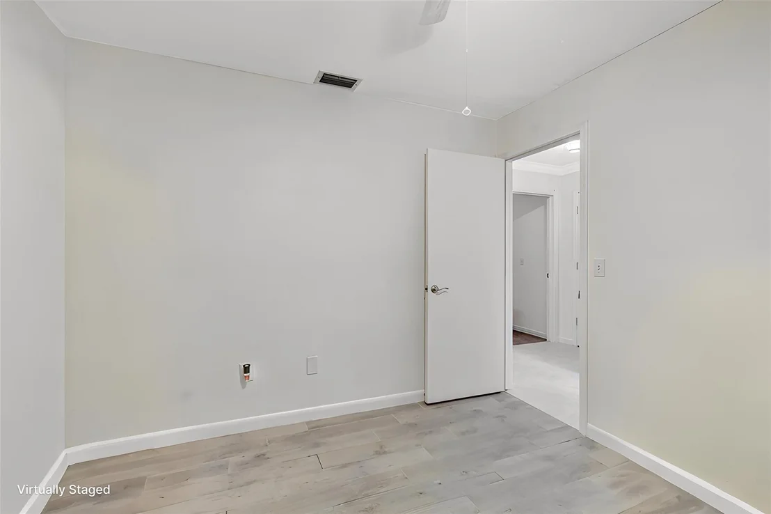 Photo of 11114 Mohawk Street
