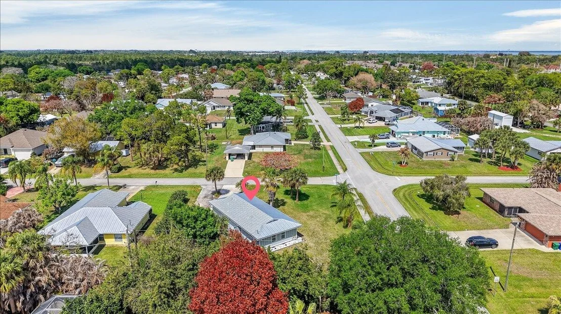 Photo of 262 Easy Street