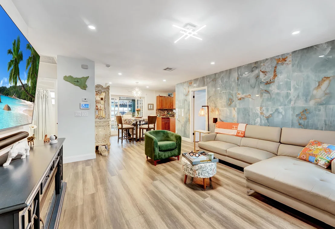 Photo of 661 Eagle Circle