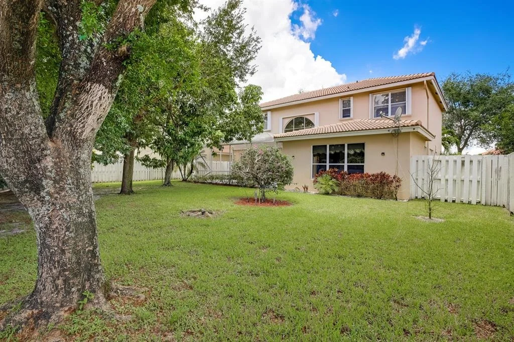 Photo of 5867 La Gorce Circle