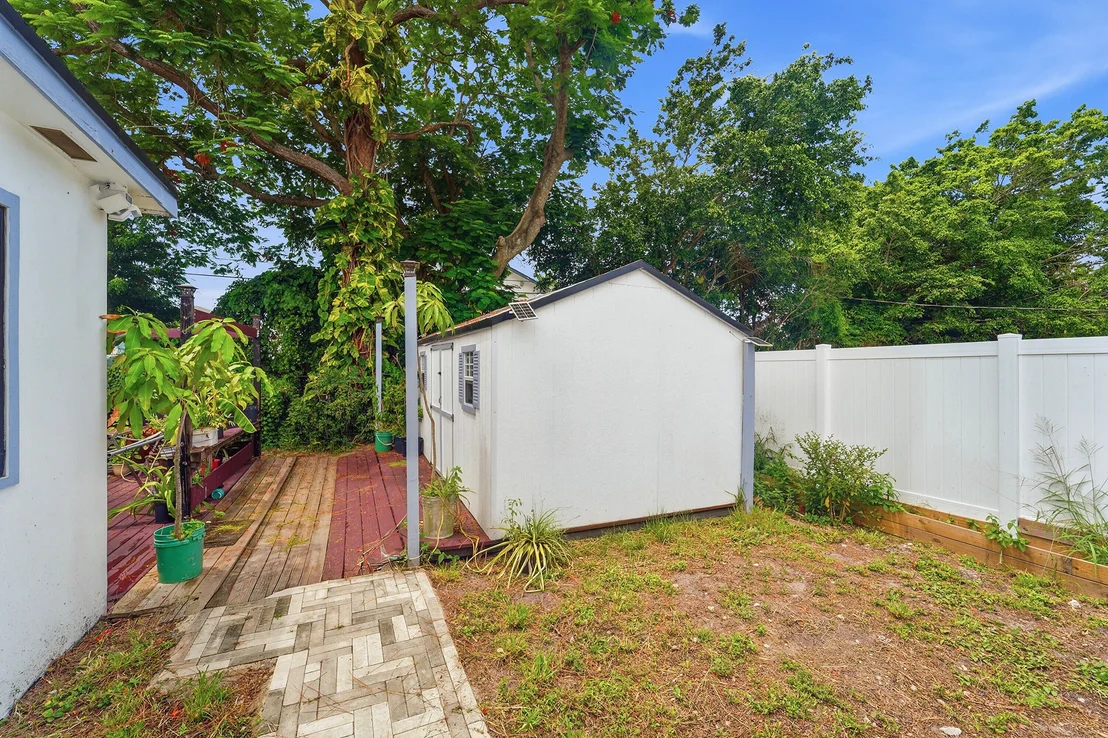 Photo of 5104 Buchanan Road