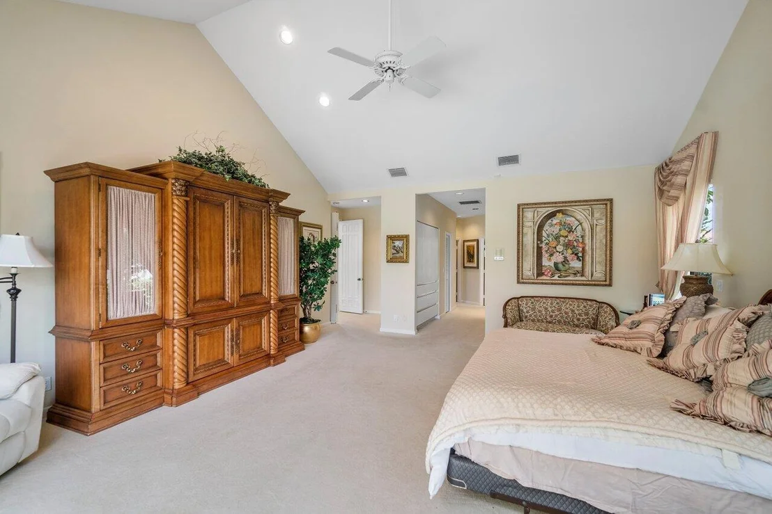 Photo of 7283 Mandarin Drive