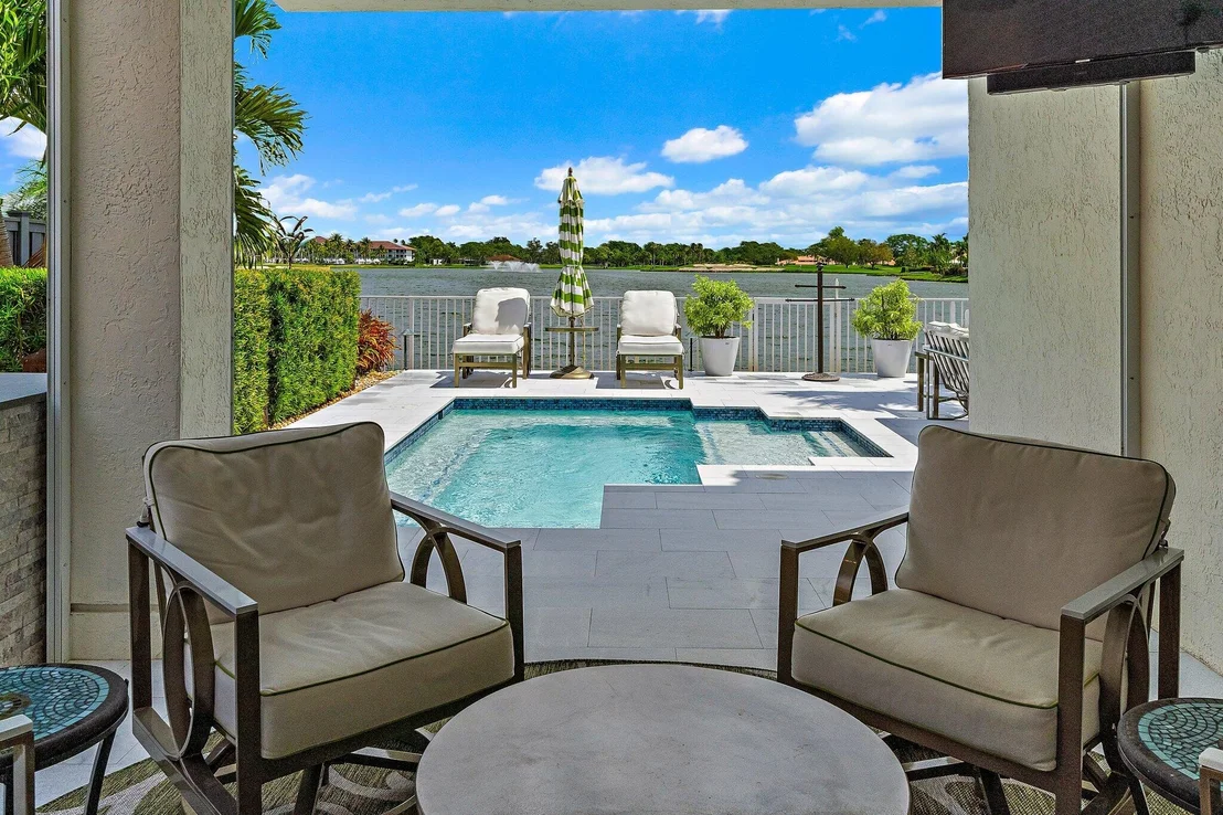 Photo of 918 Augusta Pointe Drive