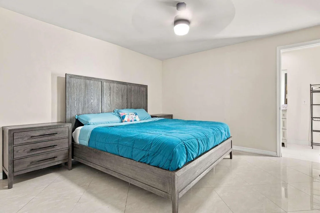 Photo of 7640 SUNSET STRIP
