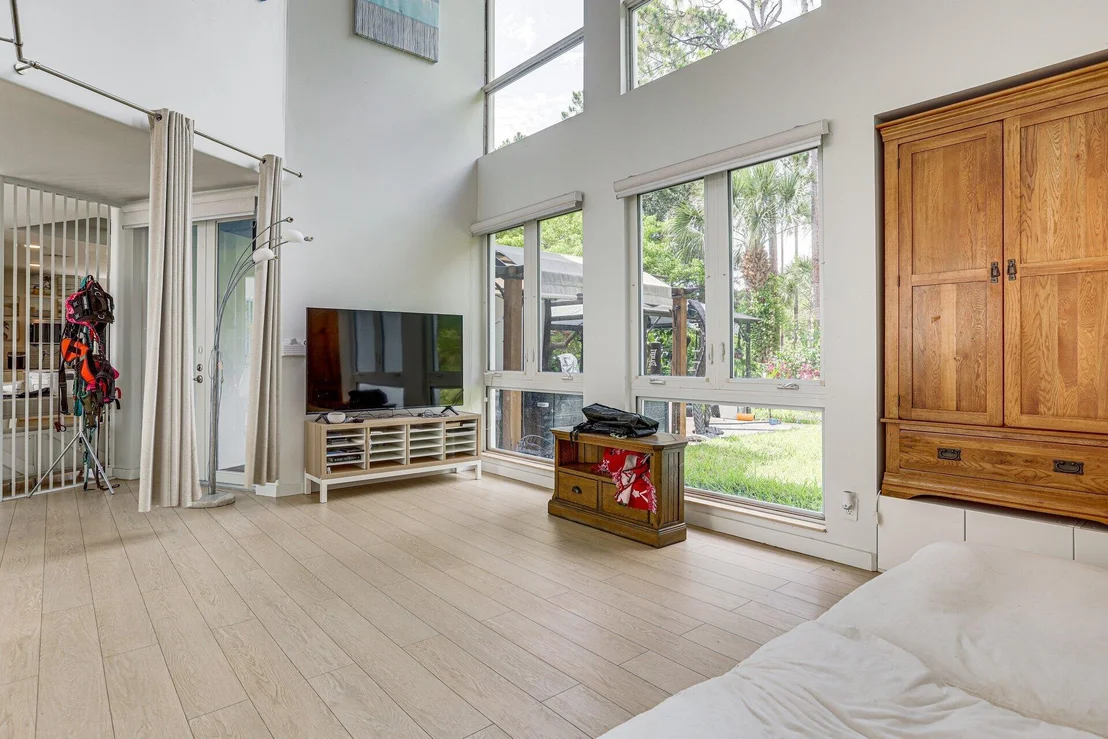Photo of 930 RAMBLING DRIVE Circle
