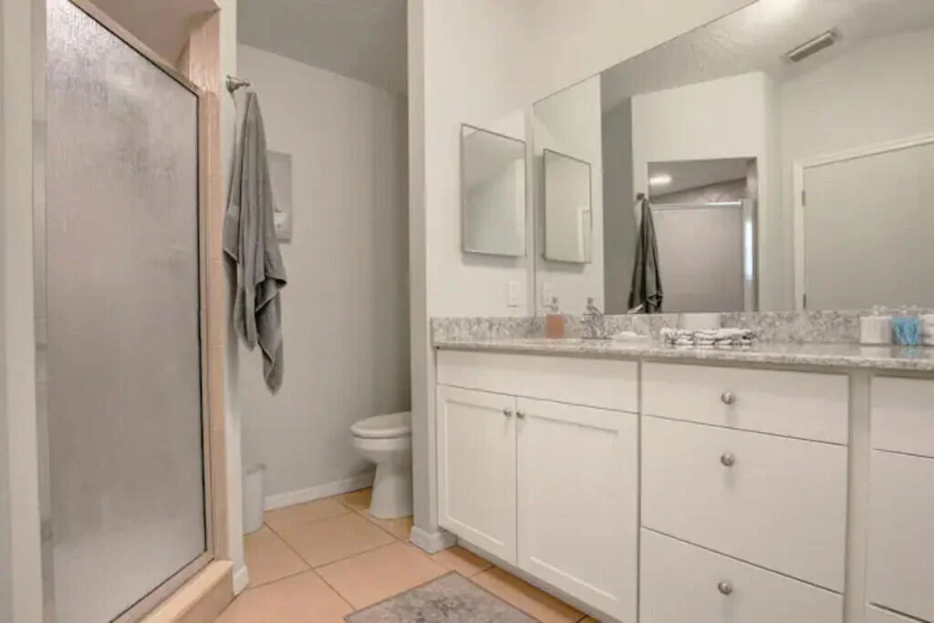 Photo of 1525 Esterbrook Lane