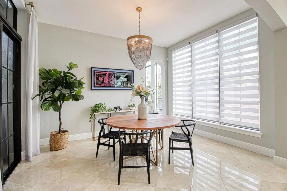 Photo of 9551 Eden Manor