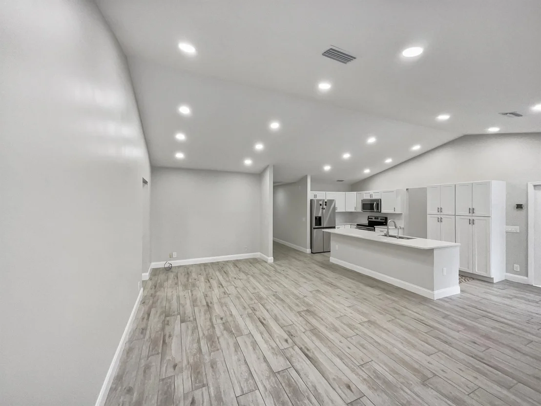 Photo of 15431 105th Drive N