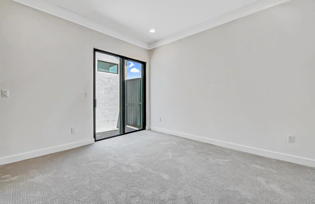 Photo of 9290 Mountain Pine Grove