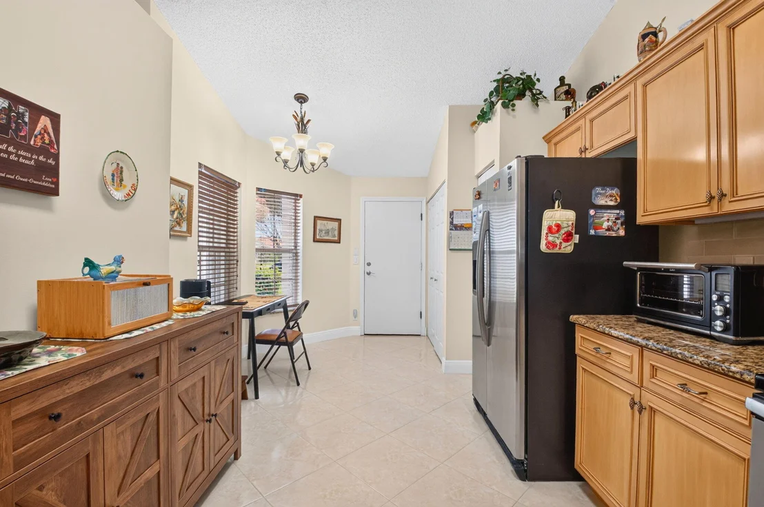 Photo of 6079 CALADIUM Road