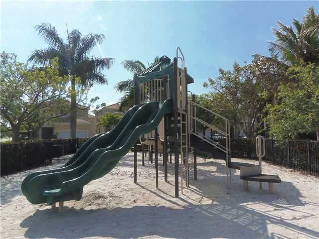 Photo of 4180 Key Lime Boulevard