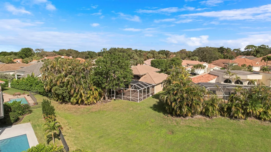 Photo of 7618 La Corniche Circle