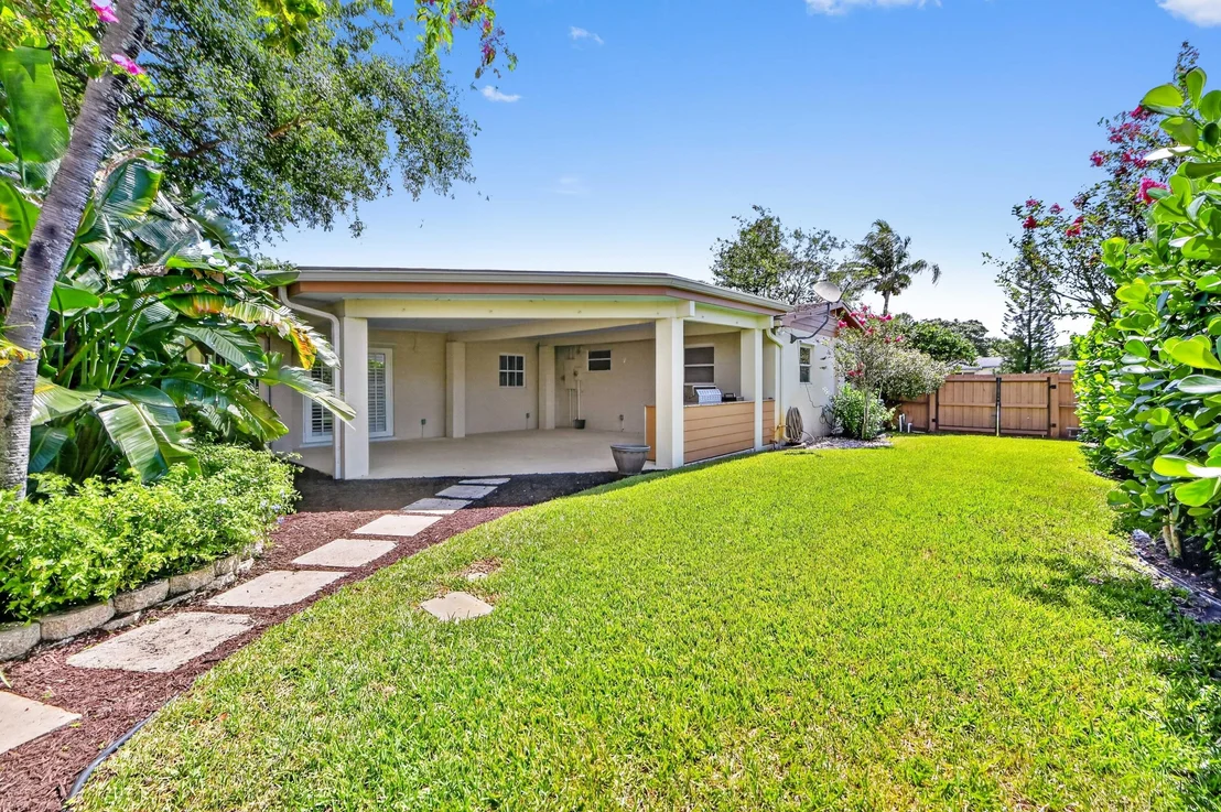 Photo of 313 Poe Drive