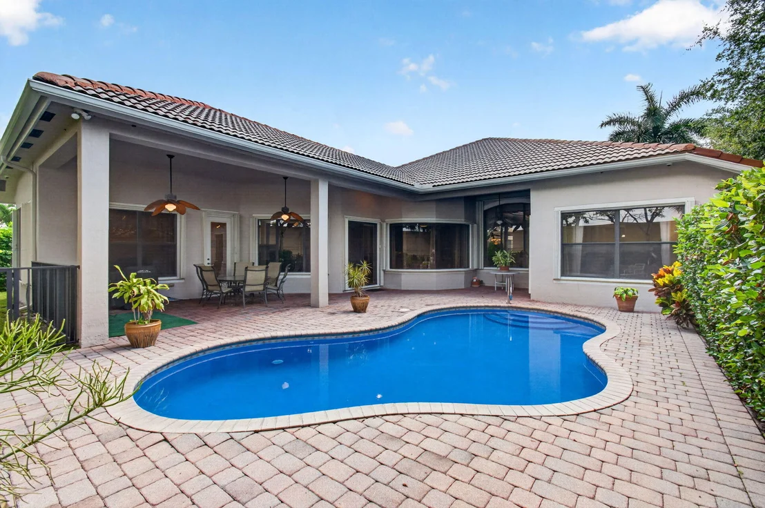 Photo of 16211 Rosecroft Terrace
