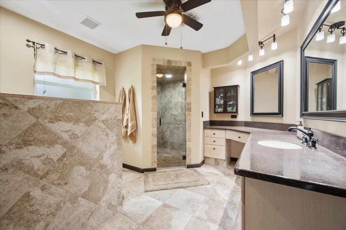 Photo of 9437 Rodeo Drive