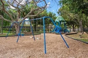 Photo of 112 Lancaster Way
