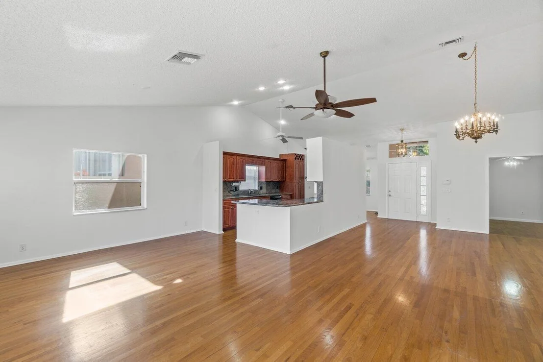Photo of 5530 Grande Palm Circle