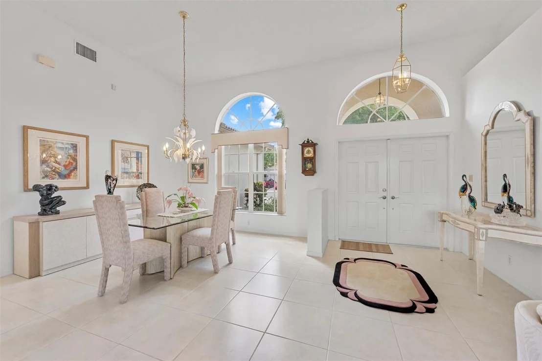 Photo of 10307 Lexington Estates Boulevard