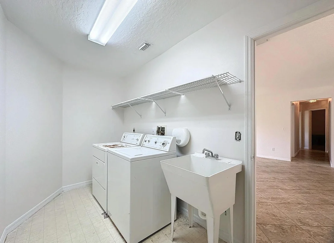 Photo of 3940 8th Place