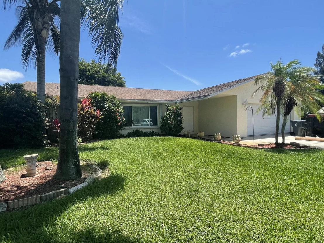Photo of 4382 Marlin Street