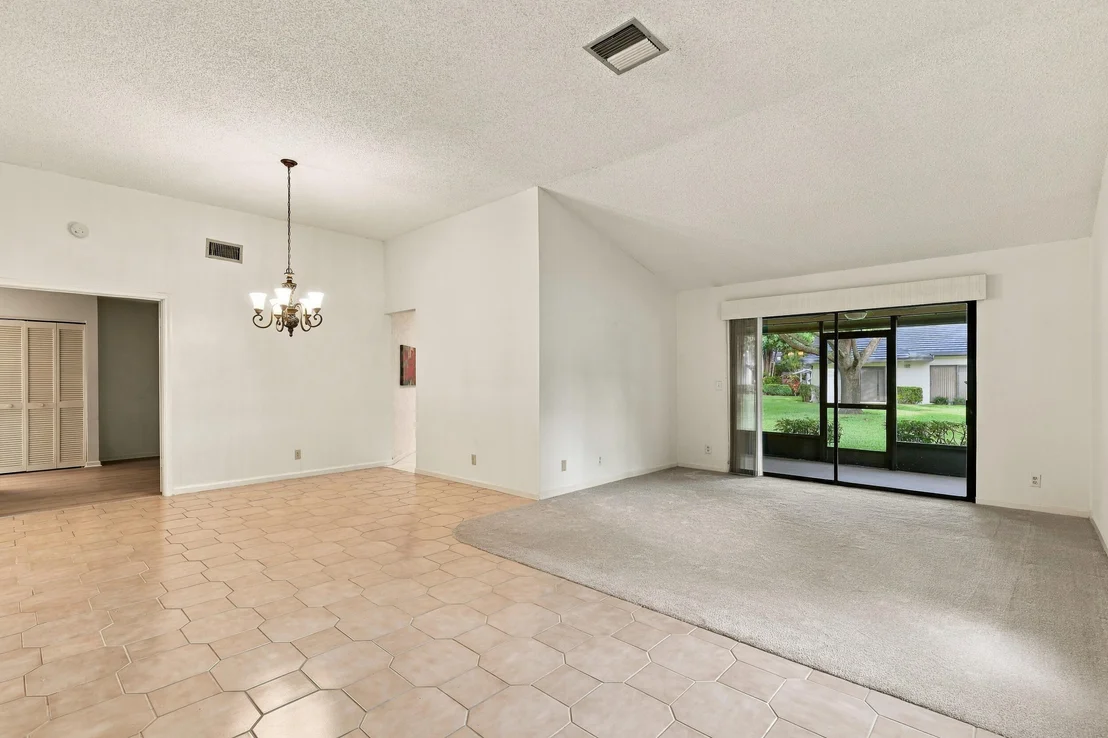 Photo of 5086 Pine Drive