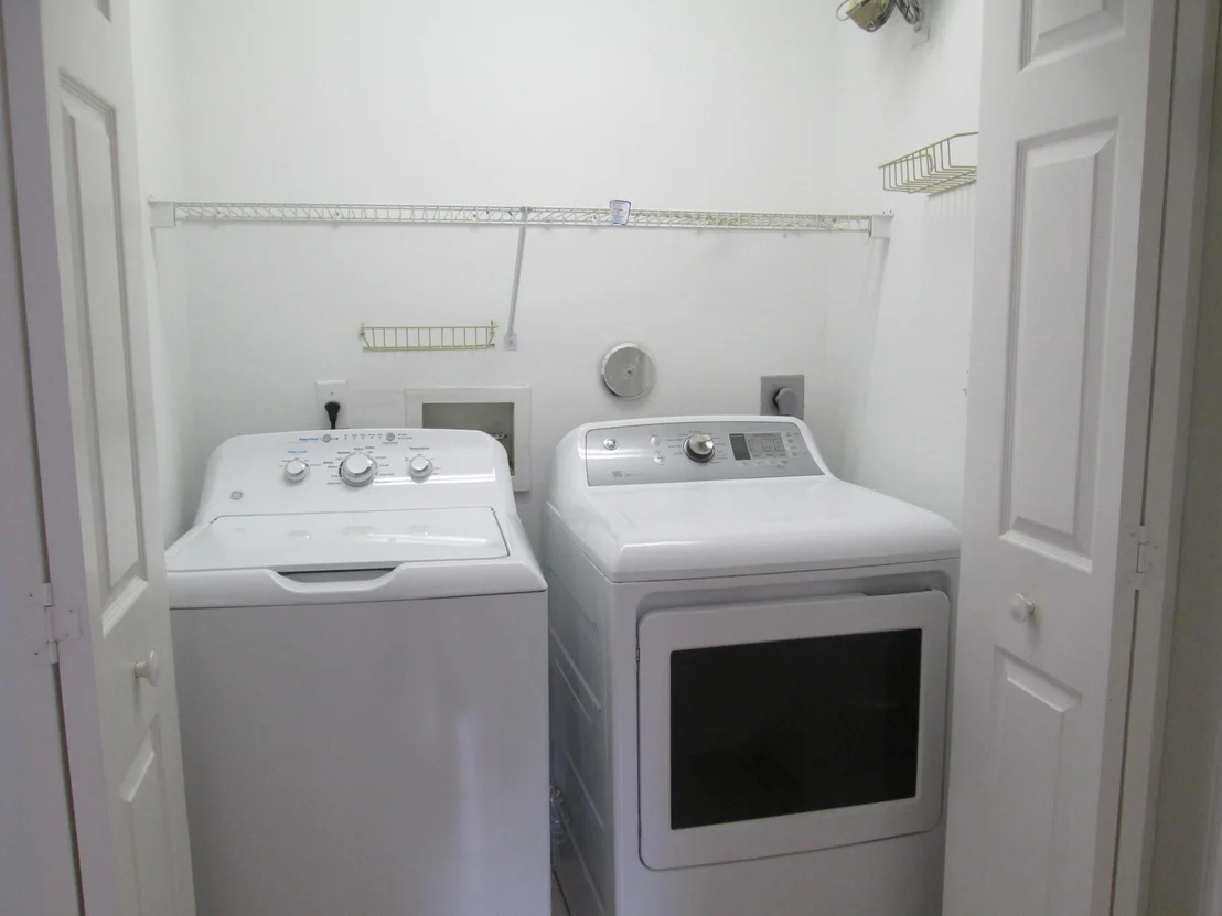 Photo of 2866 Waters Edge Circle