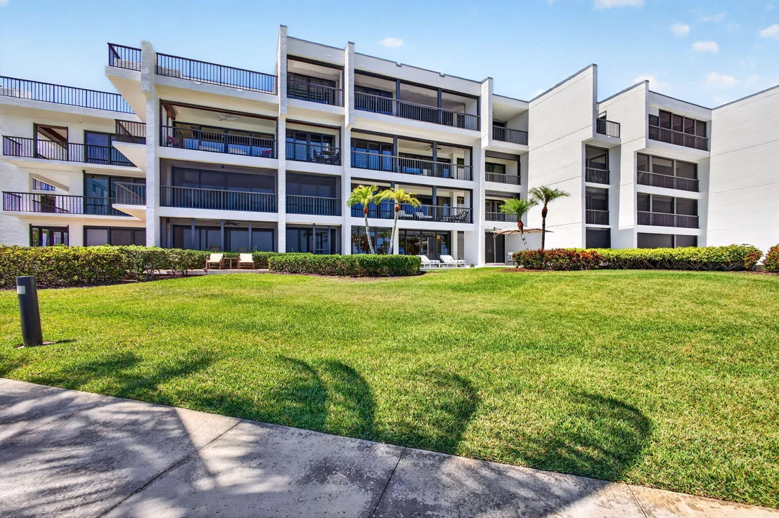 Photo of Unit 1102 at 2812 SE Dune Drive