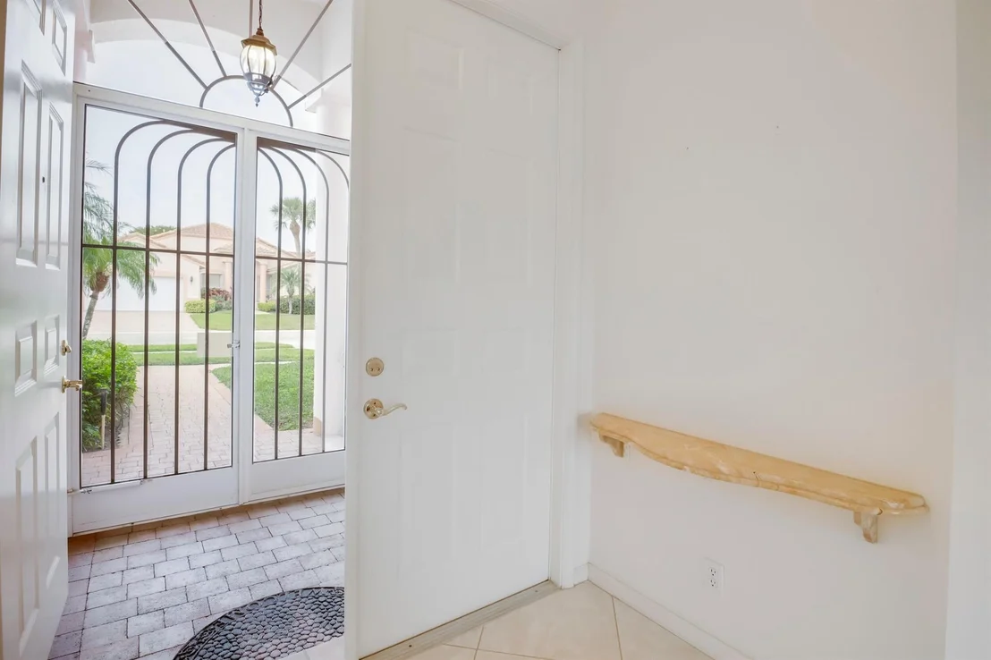 Photo of 9074 Terni Lane
