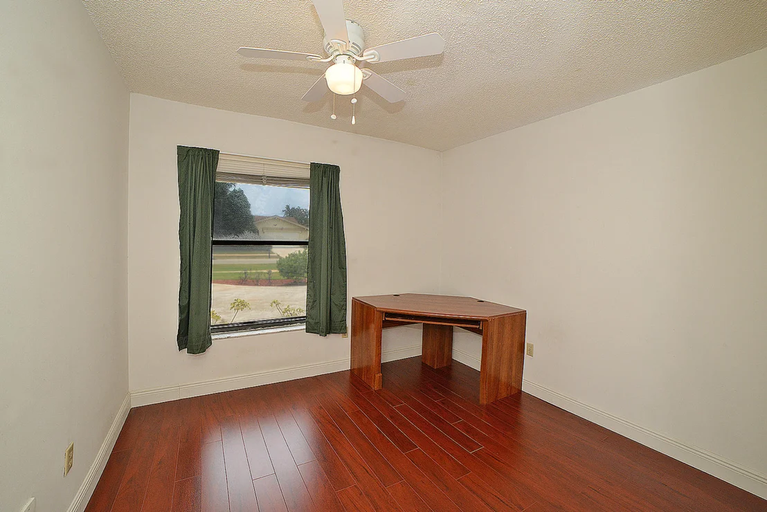 Photo of 17593 Weeping Willow Trail