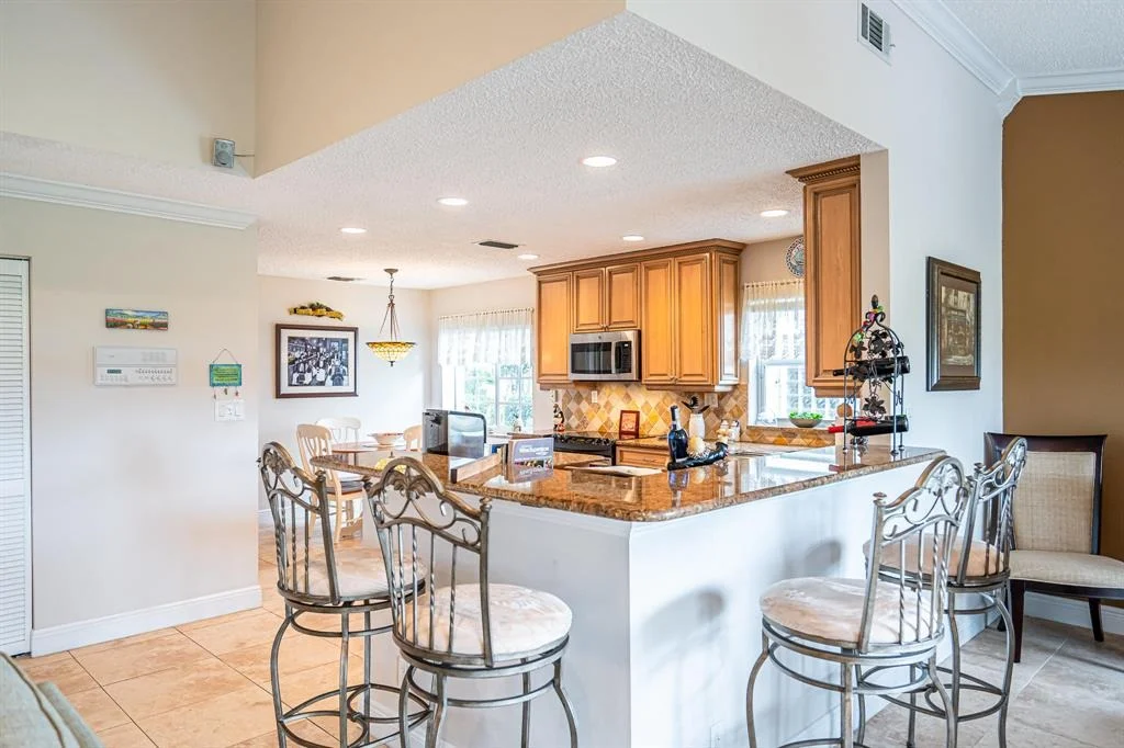 Photo of 6164 Petaluma Drive
