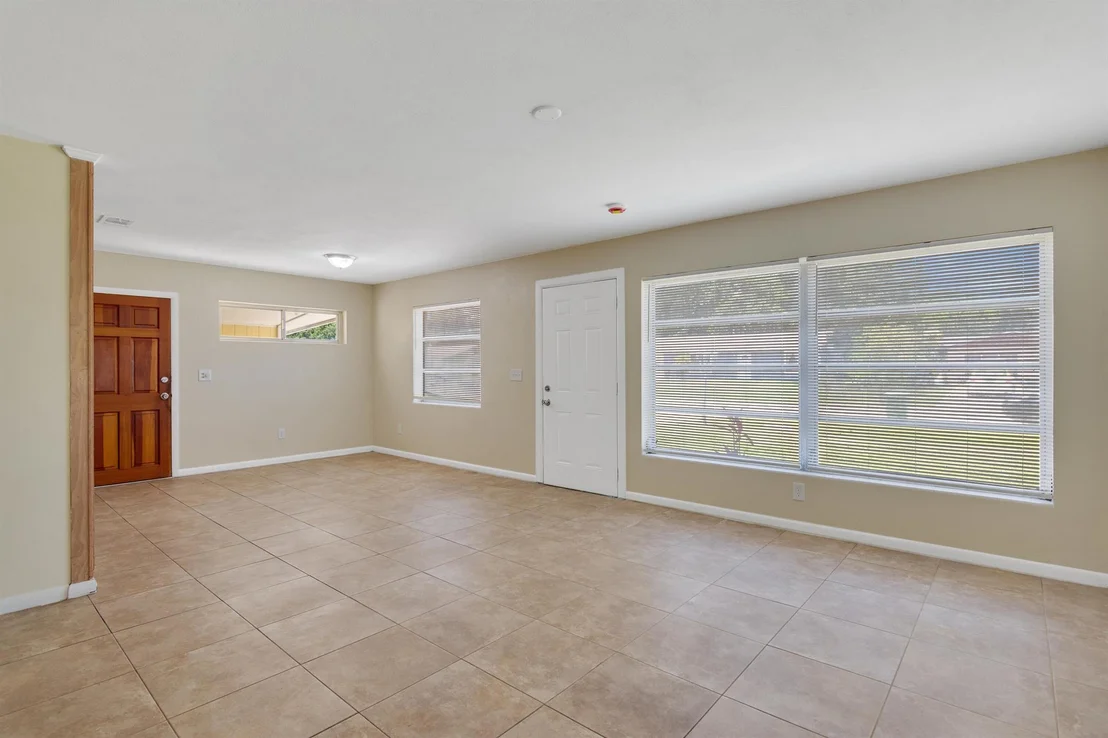 Photo of 7707 James Road