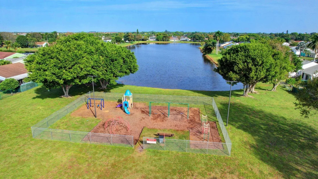 Photo of 7875 Canal Drive