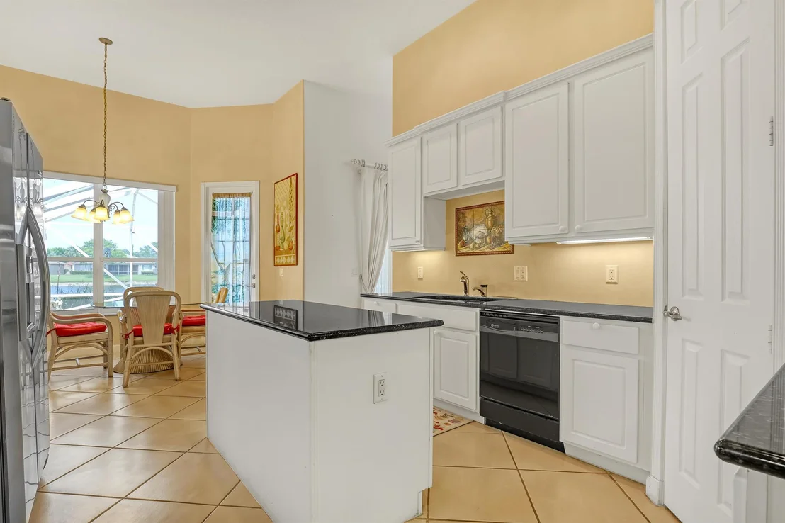 Photo of 9466 Lantern Bay Circle