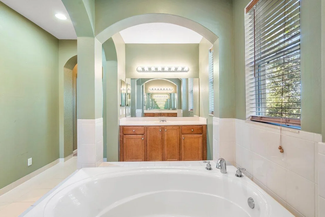 Photo of 482 Cresta Circle