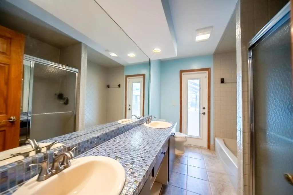 Photo of 12483 Pineacre Lane