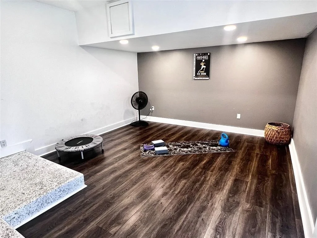 Photo of 2702 E Orchard Circle
